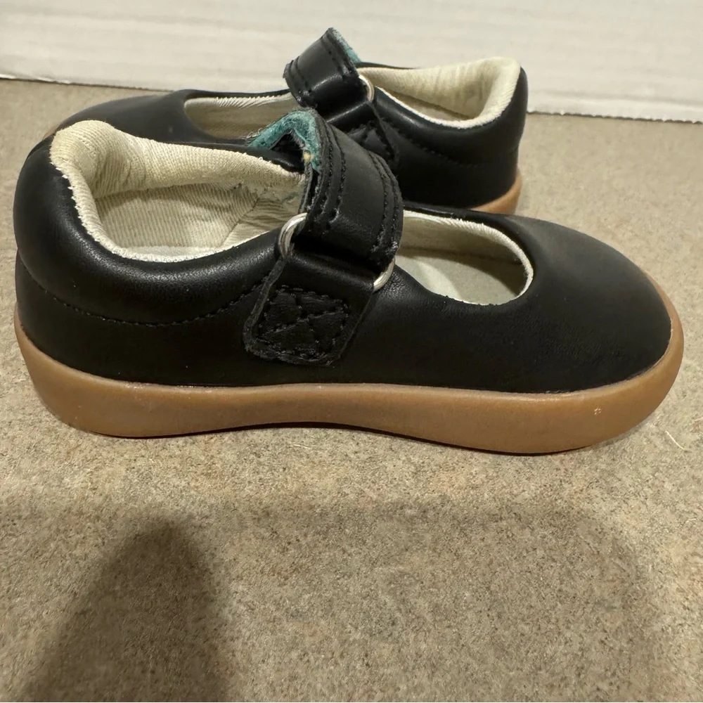Ten Little Toddler Vegan Leather Mary Jane Shoes Size 4
